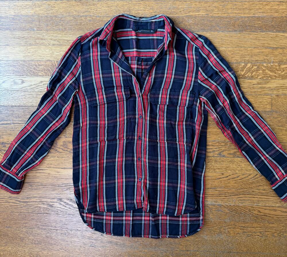 Zara Women's Navy Red Plaid Button Down Shirt Size Small